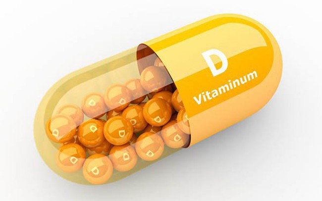 Người đàn ông bị hỏng thận do lạm dụng vitamin D, chuyên gia nói gì về việc dùng thức uống bổ sung này?