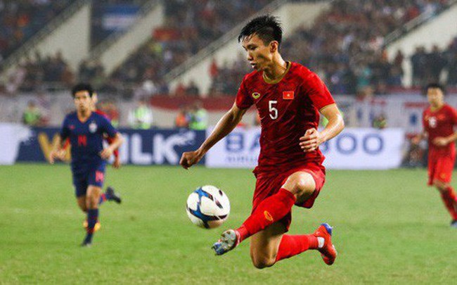 Chính thức: HLV Park Hang-seo giữ lại Văn Hậu, chốt danh sách ĐT Việt Nam đấu Thái Lan