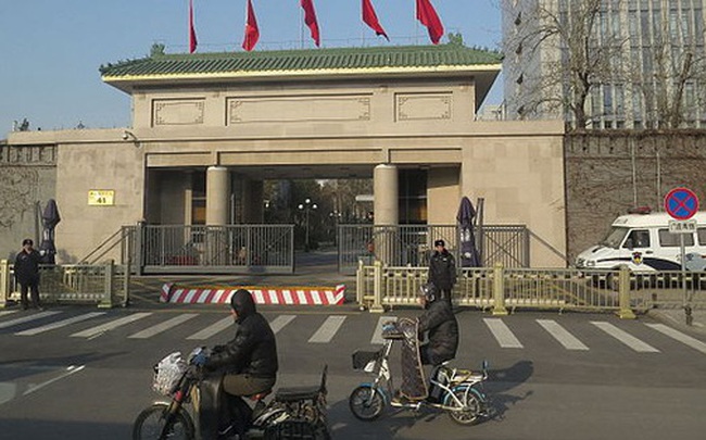 Tòa nhà không tên do quân đội bảo vệ ở Bắc Kinh trở thành nỗi khiếp sợ của quan tham Trung Quốc ra sao?