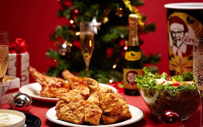 Tại sao người Nhật lại chuộng ăn KFC vào dịp Giáng sinh? Nhờ một sáng kiến đúng thời điểm từ hàng chục năm về trước