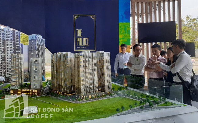 Nghề môi giới bất động sản có bấp bênh?