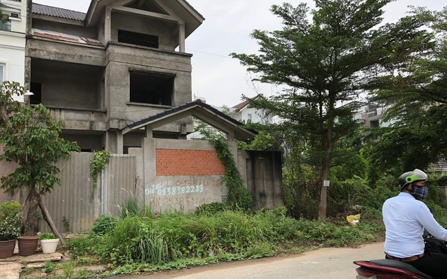 "Cơn bĩ cực" của doanh nghiệp địa ốc thời Covid-19 "Cơn bĩ cực" của doanh nghiệp địa ốc thời Covid-19