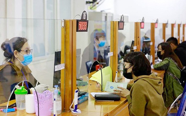 Ảnh hưởng từ dịch COVID-19, nhiều lao động phải nghỉ không lương Ảnh hưởng từ dịch COVID-19, nhiều lao động phải nghỉ không lương