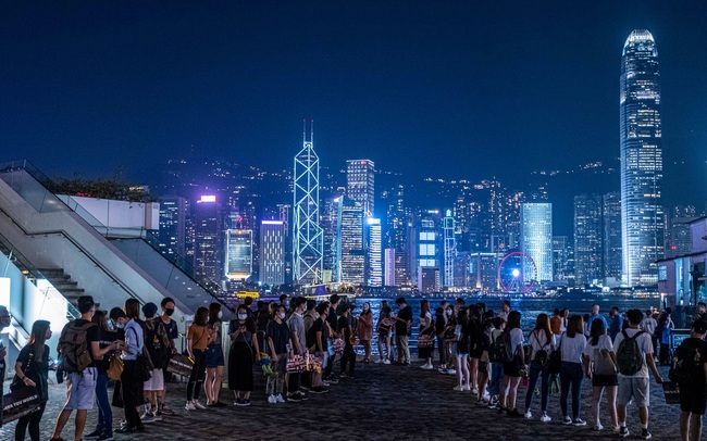Hồng Kông trước nguy cơ mất đi cơ chế đãi ngộ đặc biệt: "Quả bom nguyên tử" sẽ gây thiệt hại kinh tế cho tất cả các bên?