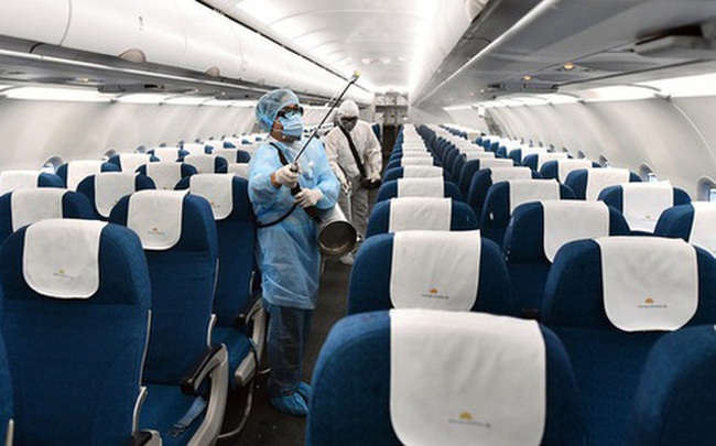 Vietnam Airline cách ly 2 tổ bay sau khi có khách người Trung Quốc nhiễm virus Corona