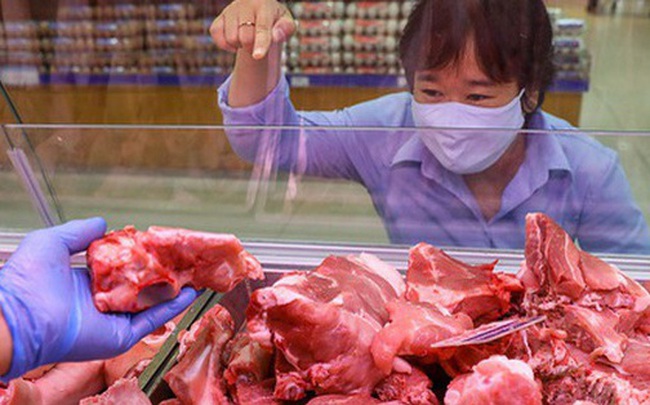 Chủ nhật 10/5: Giá thịt lợn tại các chợ dân sinh vẫn cao, người tiêu dùng "đỏ mắt" mong ngày giảm giá