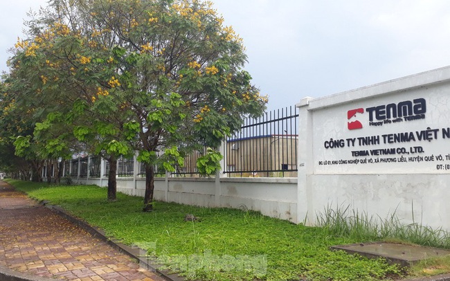 Công an làm việc với Trưởng đoàn Kiểm tra thuế Cty TNHH Tenma Việt Nam