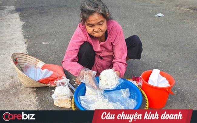 Tâm sự của Quán quân Vietnam Startup Wheel: Từ bỏ mô hình ‘đốt tiền’ sau khi gặp Shark, vận dụng triết lý ‘bà bán xôi’ lại vượt bão Covid-19 thành công Tâm sự của Quán quân Vietnam Startup Wheel: Từ bỏ mô hình ‘đốt tiền’ sau khi gặp Shark, vận dụng triết lý ‘bà bán xôi’ lại vượt bão Covid-19 thành công