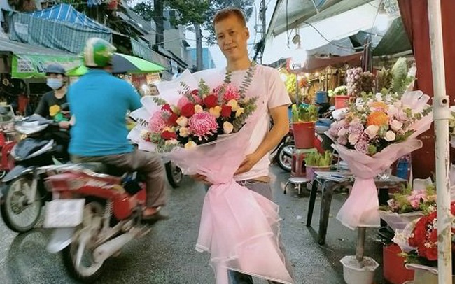 TP.HCM: Hoa tươi bắt đầu tăng giá trước ngày lễ 20/10 TP.HCM: Hoa tươi bắt đầu tăng giá trước ngày lễ 20/10
