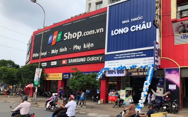 FPT Retail (FRT): Tiếp tục chi mạnh mở rộng chuỗi Long Châu lên 126 cửa hàng, lãi ròng 9 tháng giảm 92% xuống 19 tỷ đồng.