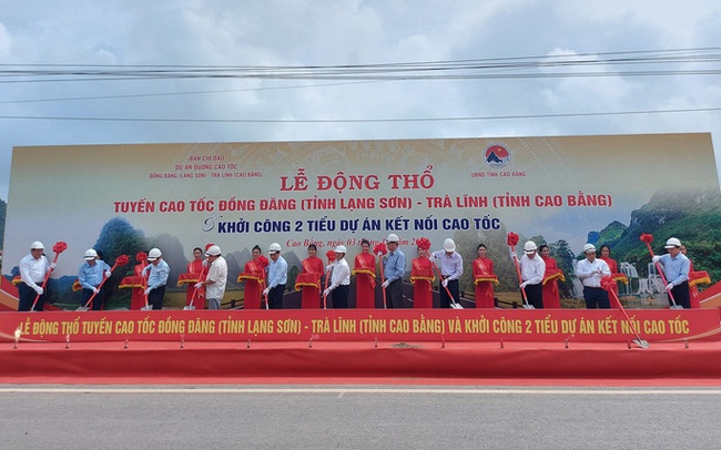 Khởi công tuyến cao tốc Đồng Đăng - Trà Lĩnh tổng vốn đầu tư gần 21.000 tỉ đồng Khởi công tuyến cao tốc Đồng Đăng - Trà Lĩnh tổng vốn đầu tư gần 21.000 tỉ đồng