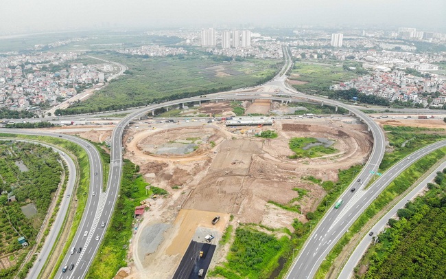 Cận cảnh công trình kết nối vành đai 3 với cao tốc Hà Nội - Hải Phòng