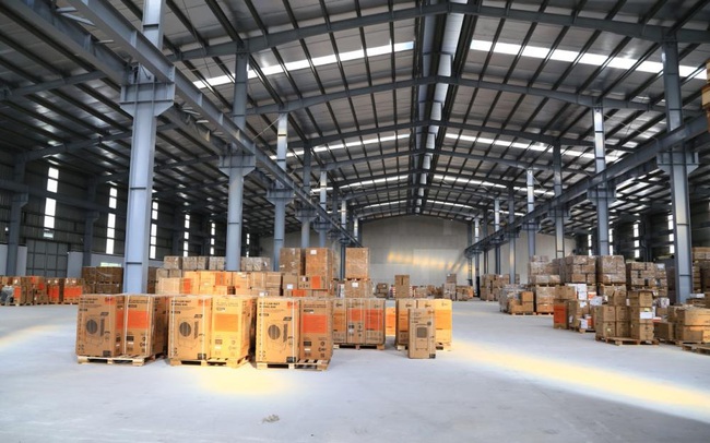 BĐS công nghiệp: Nhà kho xây sẵn “tăng nhiệt” dịp cuối năm BĐS công nghiệp: Nhà kho xây sẵn “tăng nhiệt” dịp cuối năm