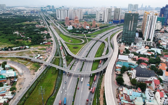 Sức bật nào cho BĐS Thành phố khu Đông TP.HCM | Thị trường cần ‘lọc sạn’ ngay từ bây giờ 2 Sức bật cho bất động sản Thành phố phía Đông TP.HCM: Thị trường cần 'lọc