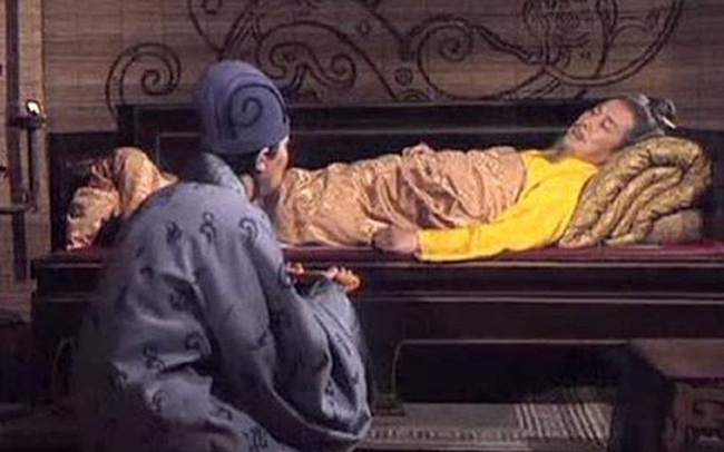 Ra sức lôi kéo Triệu Vân về với mình, hà cớ gì trước lúc chết, Lưu Bị lại dặn Gia Cát Lượng không được trọng dụng ông? Ra sức lôi kéo Triệu Vân về với mình, hà cớ gì trước lúc chết, Lưu Bị lại dặn Gia Cát Lượng không được trọng dụng ông?