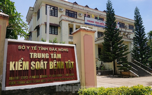 Con trai Giám đốc Sở Y tế Đắk Nông xin thôi việc Con trai Giám đốc Sở Y tế Đắk Nông xin thôi việc