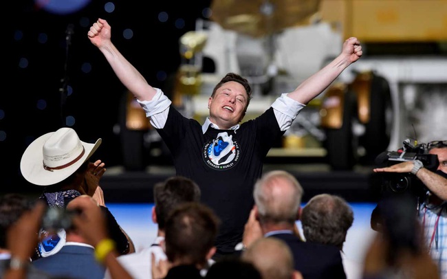 Elon Musk chính thức 'soán ngôi' của Bill Gates, trở thành người giàu thứ 2 thế giới