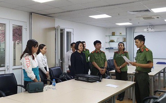 55 người đã sử dụng bằng giả do Đại học Đông Đô cấp để làm tiến sỹ 55 người đã sử dụng bằng giả do Đại học Đông Đô cấp để làm tiến sỹ
