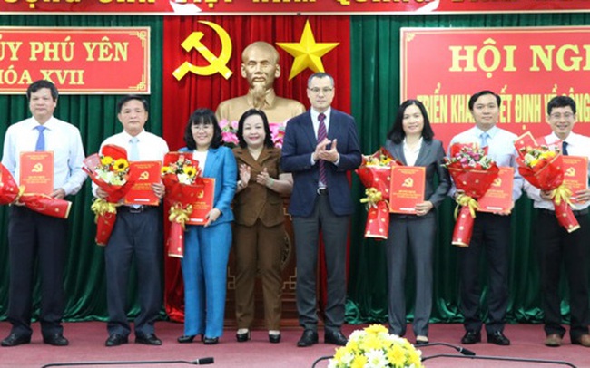 Phú Yên điều động, bổ nhiệm hàng loạt lãnh đạo chủ chốt Phú Yên điều động, bổ nhiệm hàng loạt lãnh đạo chủ chốt