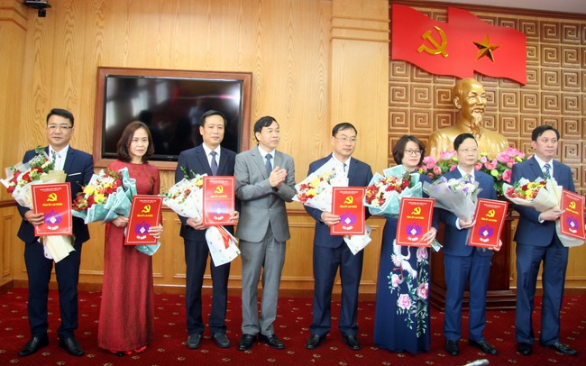 Tỉnh ủy Lai Châu điều động, bổ nhiệm nhiều lãnh đạo chủ chốt Tỉnh ủy Lai Châu điều động, bổ nhiệm nhiều lãnh đạo chủ chốt
