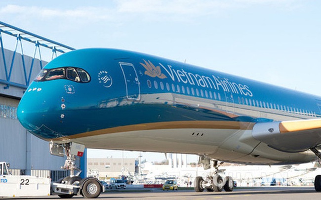 Nam hành khách bật lửa đốt khăn trên máy bay Vietnam Airlines bị phạt 2 triệu đồng Nam hành khách bật lửa đốt khăn trên máy bay Vietnam Airlines bị phạt 2 triệu đồng