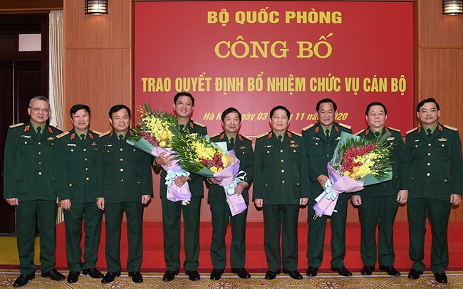 Bộ Quốc phòng trao quyết định bổ nhiệm 2 tân Thứ trưởng Bộ Quốc phòng trao quyết định bổ nhiệm 2 tân Thứ trưởng