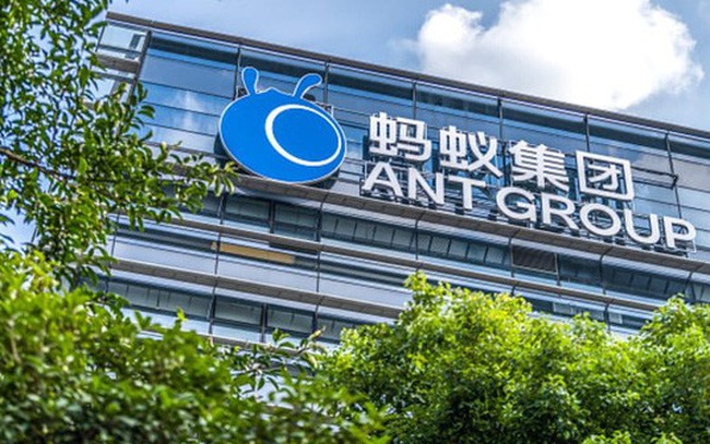 Vụ IPO khổng lồ của Ant bất ngờ bị đình chỉ Vụ IPO khổng lồ của Ant bất ngờ bị đình chỉ