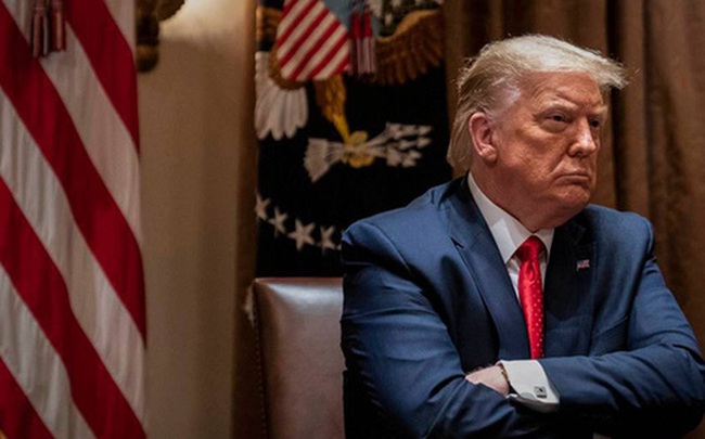 Ông Trump lên tiếng sau khi các bang Wisconsin, Michigan bất ngờ "chuyển xanh": Thật kỳ lạ! Ông Trump lên tiếng sau khi các bang Wisconsin, Michigan bất ngờ "chuyển xanh": Thật kỳ lạ!