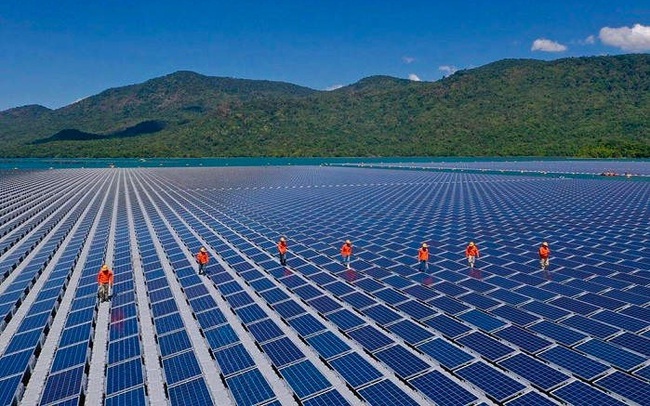 Nhà máy điện mặt trời 937 tỷ đồng ở Kon Tum chính thức hòa lưới điện quốc gia