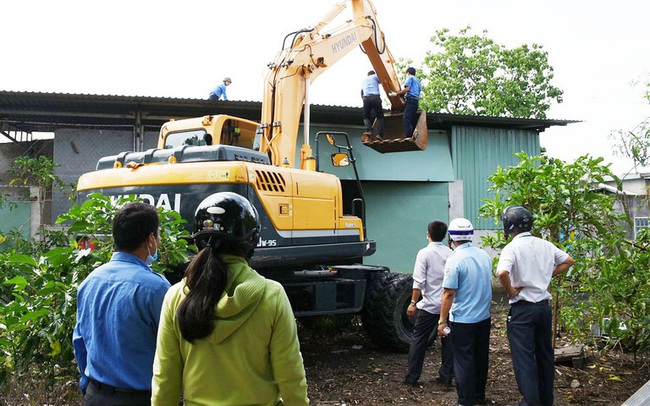 Vũng Tàu cưỡng chế tháo dỡ 25 công trình xây dựng trái phép Vũng Tàu cưỡng chế tháo dỡ 25 công trình xây dựng trái phép