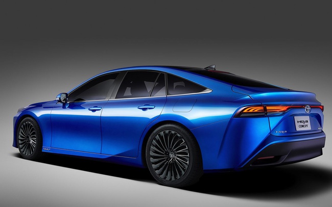 Toyota ra mắt mẫu xe chạy pin nhiên liệu Mirai thế hệ thứ hai