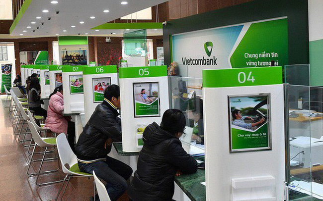 Cổ phiếu Vietcombank lập đỉnh mới trước thềm chia cổ tức, vốn hóa thị trường đạt gần 15,5 tỷ USD