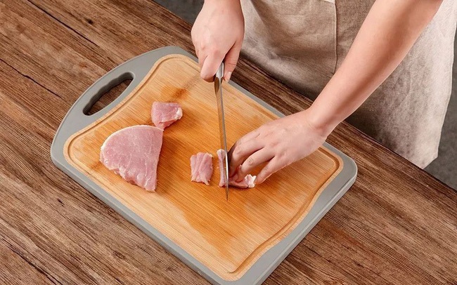 Đây là vật dụng "bẩn" gấp 200 lần bồn cầu, có thể chứa chất độc gấp 68 lần asen: Bạn dùng mỗi ngày nhưng có khả năng chưa biết cách vệ sinh cho đúng! Đây là vật dụng "bẩn" gấp 200 lần bồn cầu, có thể chứa chất độc gấp 68 lần asen: Bạn dùng mỗi ngày nhưng có khả năng chưa biết cách vệ sinh cho đúng!