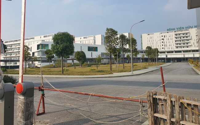 Nhân lực sẵn sàng, sao bệnh viện Bạch Mai, Việt Đức cơ sở 2 vẫn 'ngủ đông'?