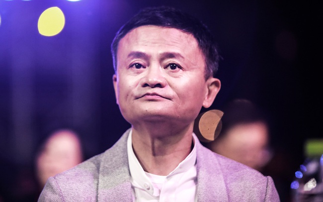 Vận đen liên tiếp tìm đến Alibaba: Cổ phiếu lao dốc mạnh chưa từng thấy, 200 tỷ USD vốn hóa bị 'thổi bay'