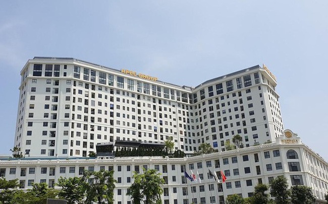 "Happy18 Bond" của Apec Group ‘ế’ nặng, bất chấp lãi suất 18%/năm - cao nhất thị trường "Happy18 Bond" của Apec Group ‘ế’ nặng, bất chấp lãi suất 18%/năm - cao nhất thị trường