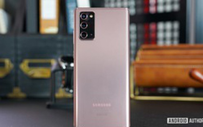 6 xu hướng smartphone sẽ được loại bỏ trong năm 2021 6 xu hướng smartphone sẽ được loại bỏ trong năm 2021