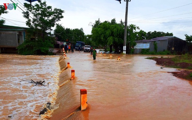 Mưa lớn gây ngập lụt, thiệt hại nặng nề tại Đăk Lăk