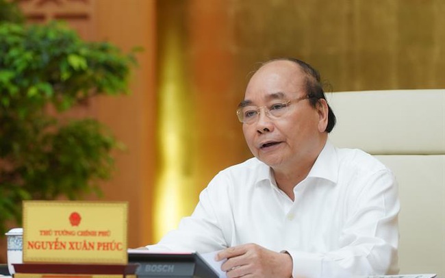 Thủ tướng: Bằng mọi giải pháp để tăng trưởng dương, giải ngân hết vốn đầu tư công