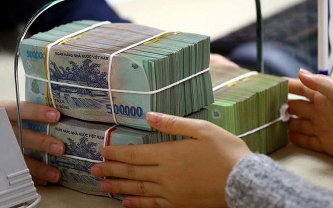 Nửa đầu năm, doanh nghiệp năng lượng và bất động sản "vay nóng" qua kênh trái phiếu