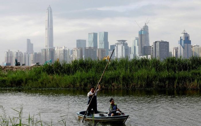 Tâm sự của người dân trong "cơn sốt" đất tại một thành phố Trung Quốc: "Đầu cơ bất động sản còn lời hơn cả buôn ma túy!"