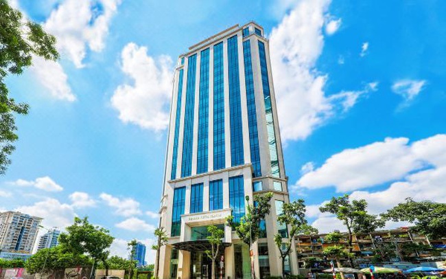 Hà Nội: Khách sạn hàng trăm tỷ rao bán, chủ lớn cũng cạn tiền 'ngủ đông'