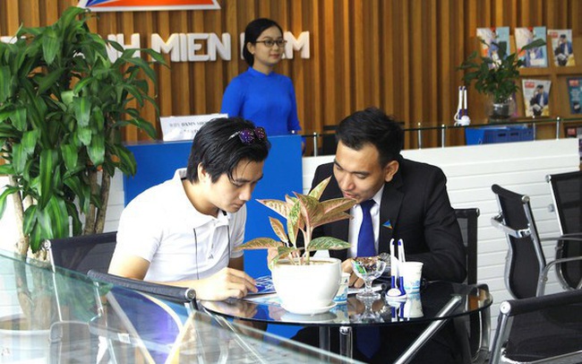DN, môi giới BĐS than khó tiếp cận khách sau 'lệnh' cấm quảng cáo nhắn tin, gọi điện DN, môi giới BĐS than khó tiếp cận khách sau 'lệnh' cấm quảng cáo nhắn tin, gọi điện