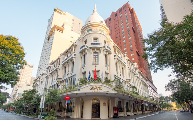 Hàng loạt khách sạn 4-5 sao ở TP HCM giảm giá 50% dịp 2-