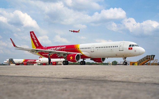 Vietjet lỗ vận chuyển hàng không 1.440 tỷ đồng trong 6 tháng, mức tích cực so với các hãng trên thế giới Vietjet lỗ vận chuyển hàng không 1.440 tỷ đồng trong 6 tháng, mức tích cực so với các hãng trên thế giới