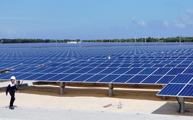 Sản lượng điện mặt trời 8 tháng năm 2020 của EVN tăng gấp gần 3 lần so với cùng kỳ