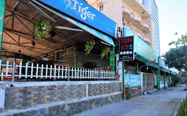 Hàng quán ở Đà Nẵng vẫn "bất động" dù đã được phép mở cửa, nhiều nơi treo biển sang nhượng