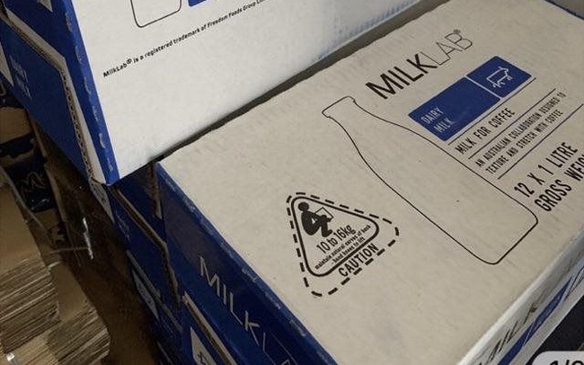 Bộ Công Thương khuyến cáo người tiêu dùng không sử dụng sản phẩm sữa hạnh nhân Milk Lab nhập khẩu từ Úc