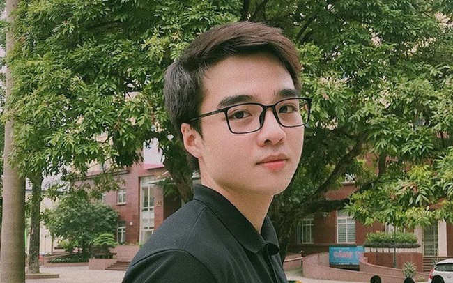 Hot Tiktoker Tun Phạm bất ngờ tiết lộ báo giá quảng cáo: Đăng 1 post Facebook bằng nhiều người làm việc cả tháng Hot Tiktoker Tun Phạm bất ngờ tiết lộ báo giá quảng cáo: Đăng 1 post Facebook bằng nhiều người làm việc cả tháng
