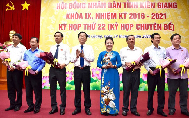 Ông Nguyễn Thanh Nhàn được bầu làm Phó Chủ tịch UBND tỉnh Kiên Giang Ông Nguyễn Thanh Nhàn được bầu làm Phó Chủ tịch UBND tỉnh Kiên Giang